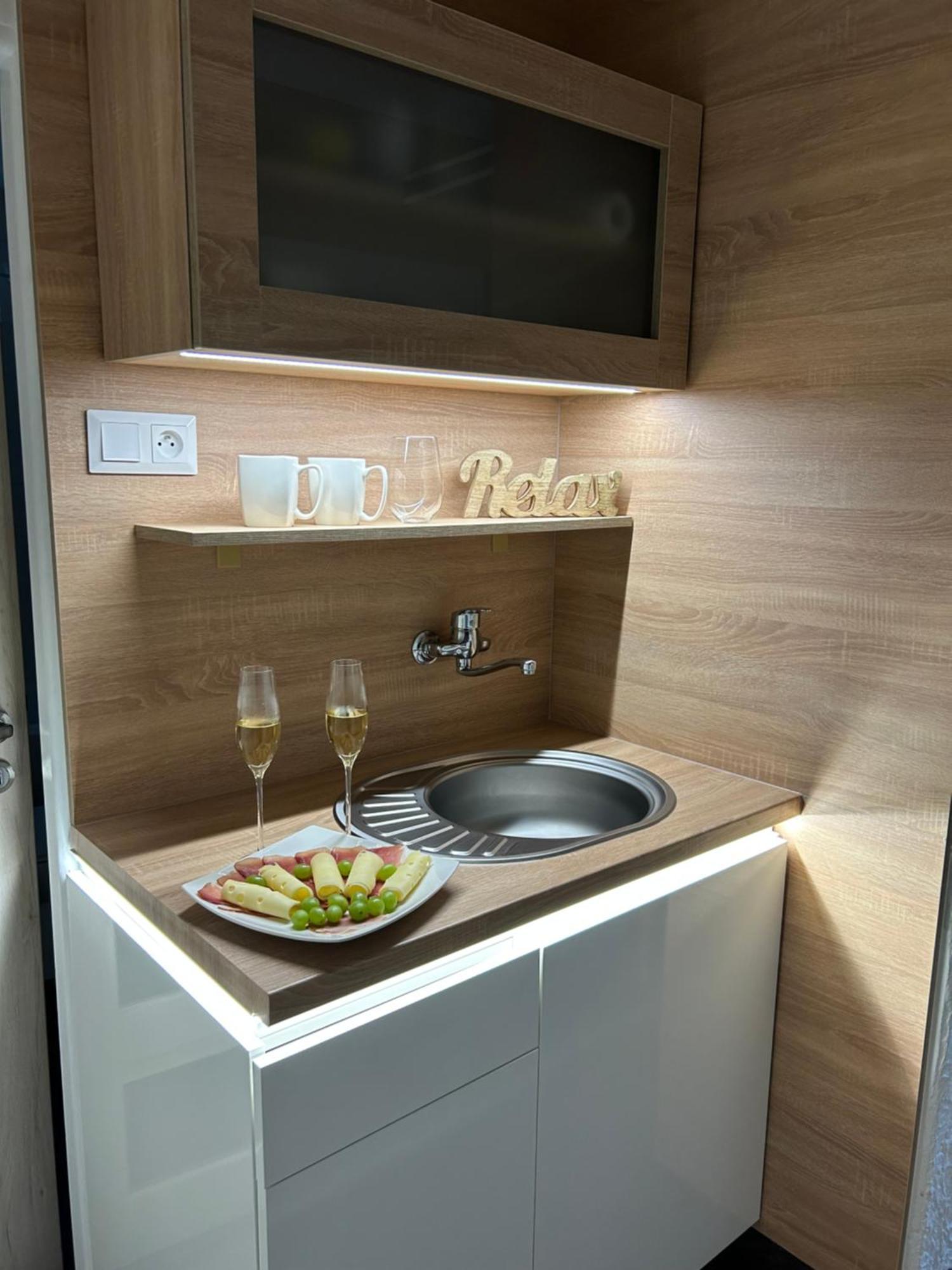 Apartmán s bazénom, Banská Bystrica Extérieur photo